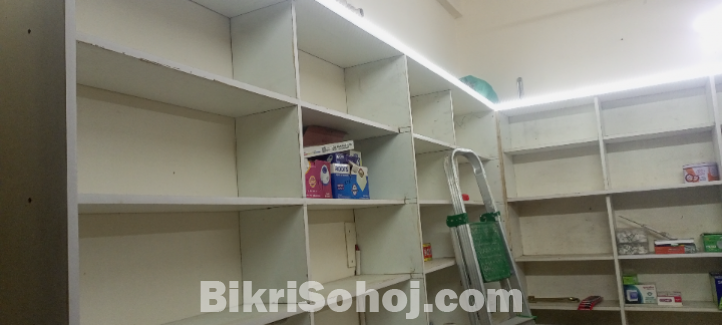 দোকানের ডেকারেশন